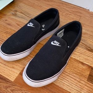 Women’s Nike Slip- On Shoes